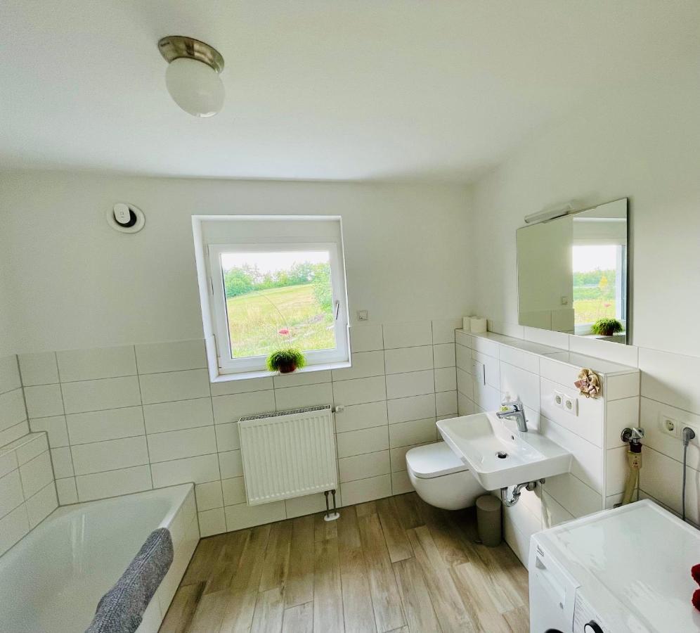 Moderne Ferienwohnung Am Rothsee Hilpoltstein Luaran gambar